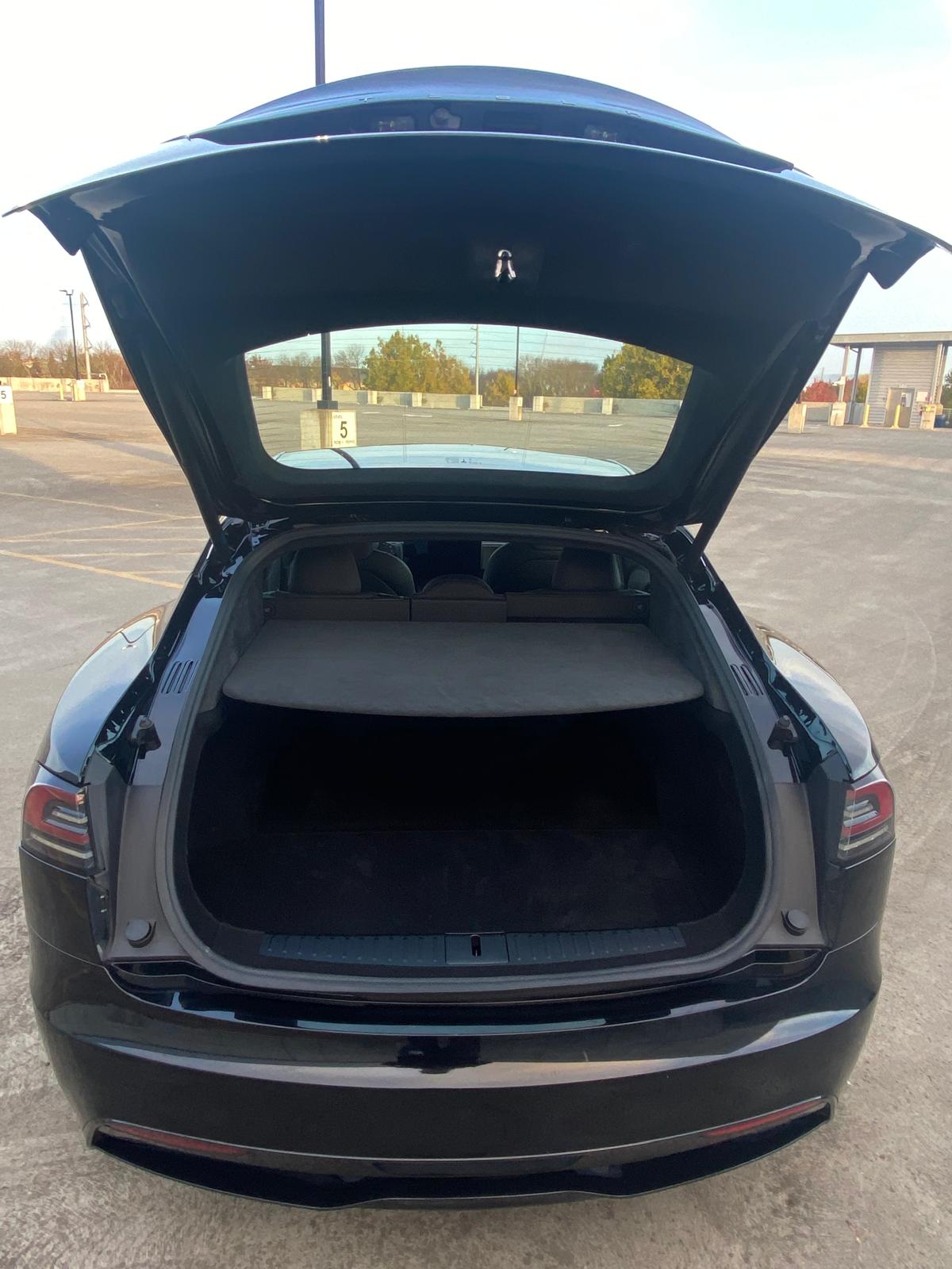 Used 2023 Tesla Model S Standard Range AWD/4WD image 12