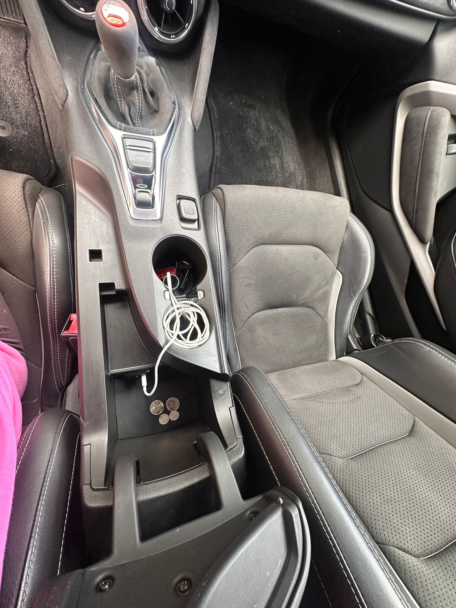 Used 2018 Chevrolet Camaro SS RWD image 18