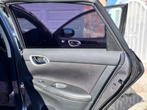 Used 2019 Nissan Sentra SV image 15