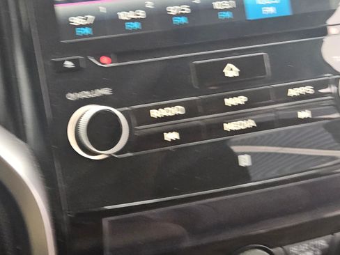 Used 2020 Subaru Ascent Touring w/ Popular Package #2 image 13