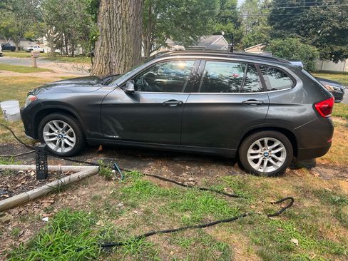 Used 2015 BMW X1 xDrive28i image 1