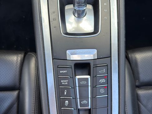 Used 2013 Porsche Boxster S RWD image 21