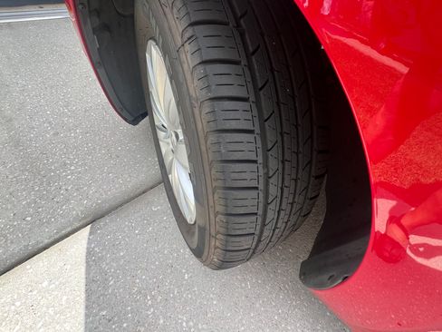 Used 2018 Volkswagen Beetle 2.0T SE image 16