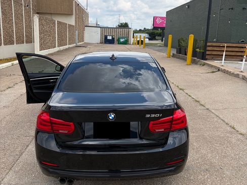 Used 2018 BMW 330i Sedan RWD image 13