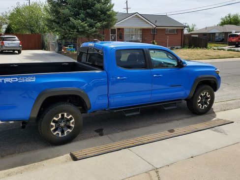 Used 2021 Toyota Tacoma TRD Off-Road w/ Technology Package image 10