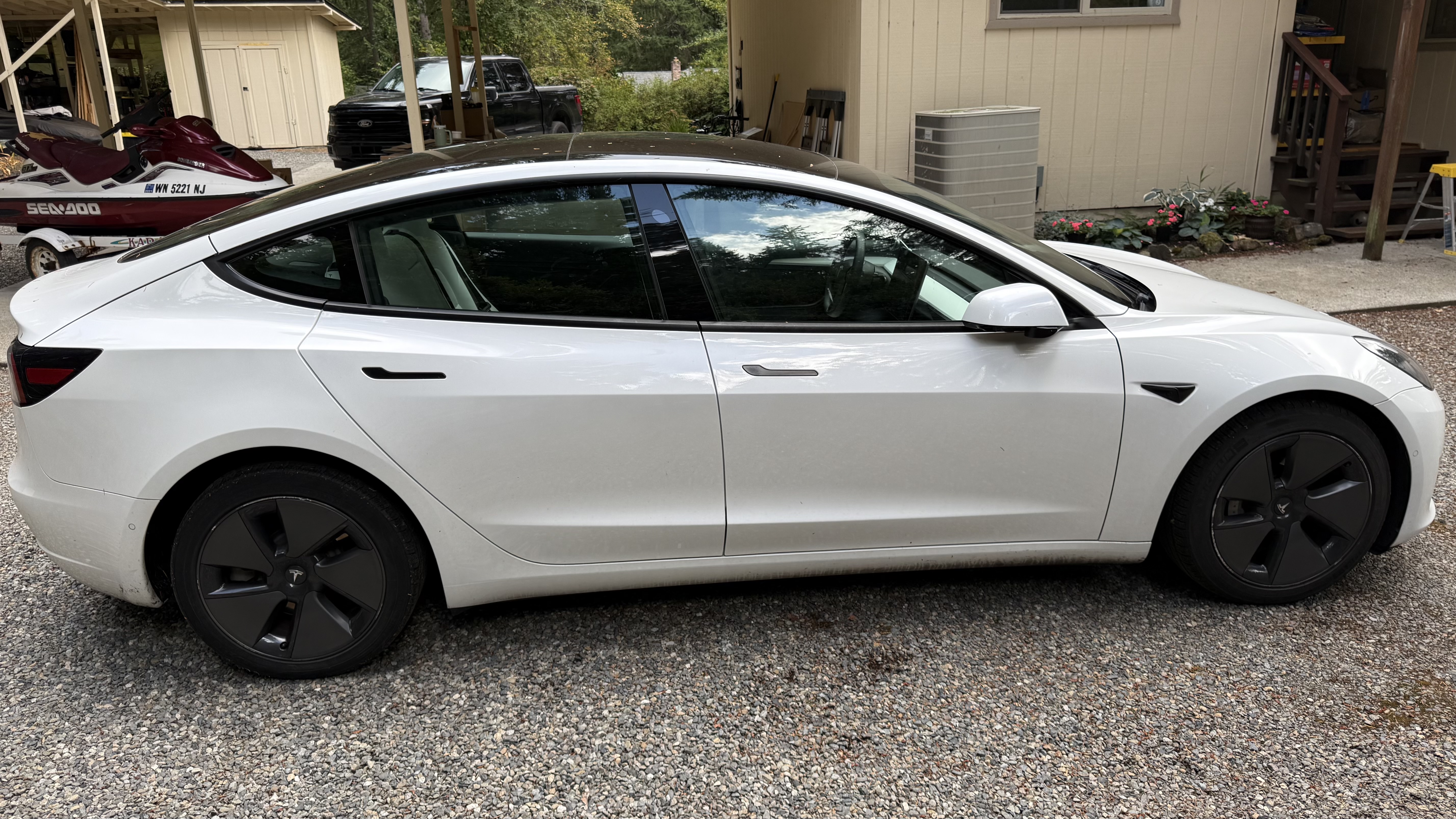 Used 2021 Tesla Model 3 Long Range AWD/4WD image 10