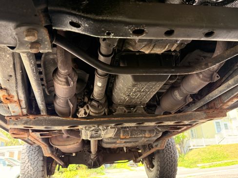 Used 2001 Lexus LX 470 4WD image 16