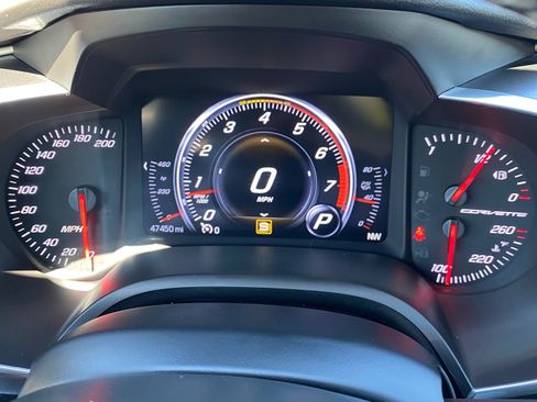 Used 2016 Chevrolet Corvette Stingray Coupe 2D image 13