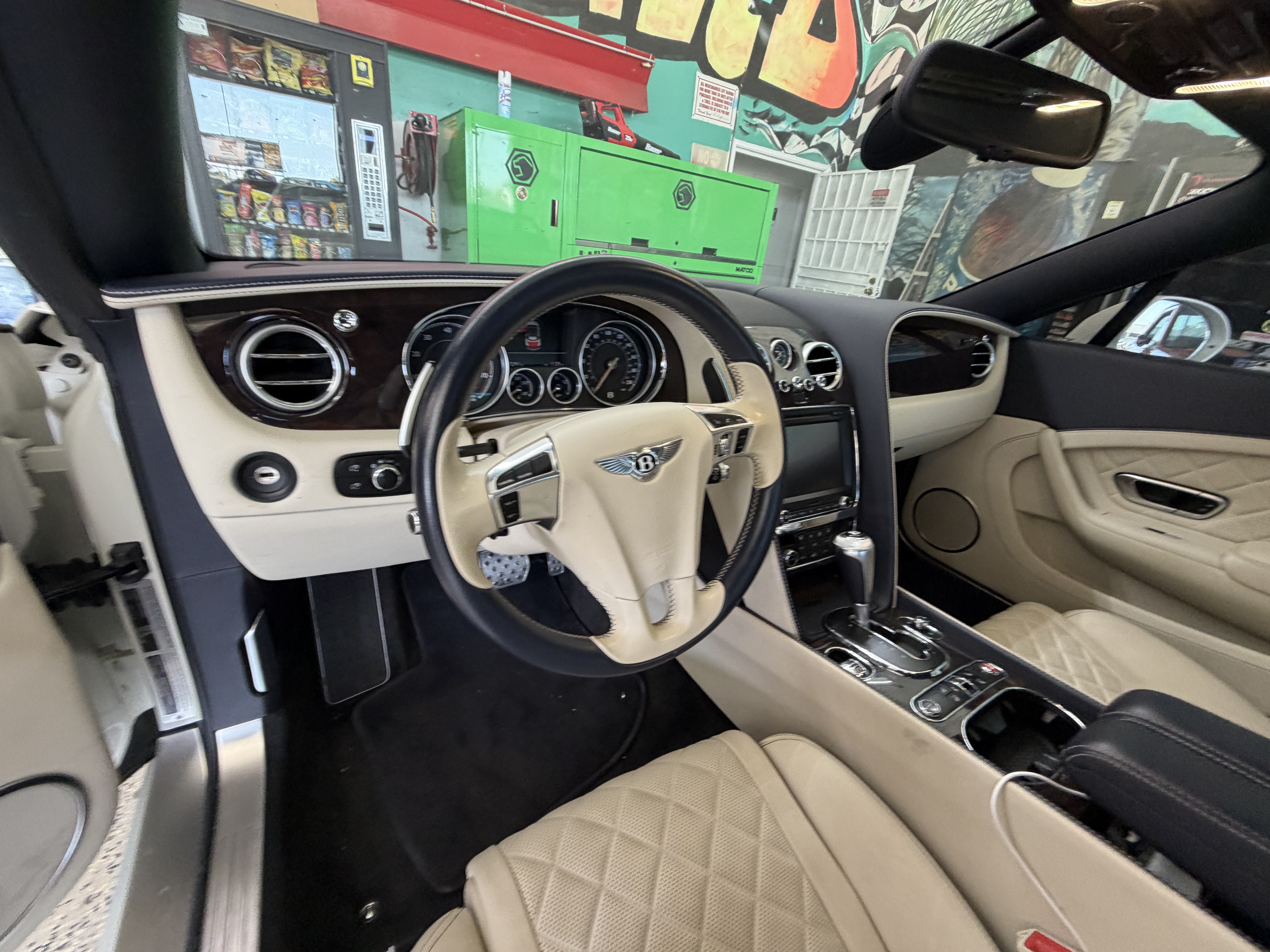 Used 2017 Bentley Continental GT AWD/4WD image 9