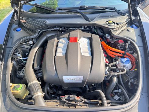 Used 2016 Porsche Panamera S RWD image 11
