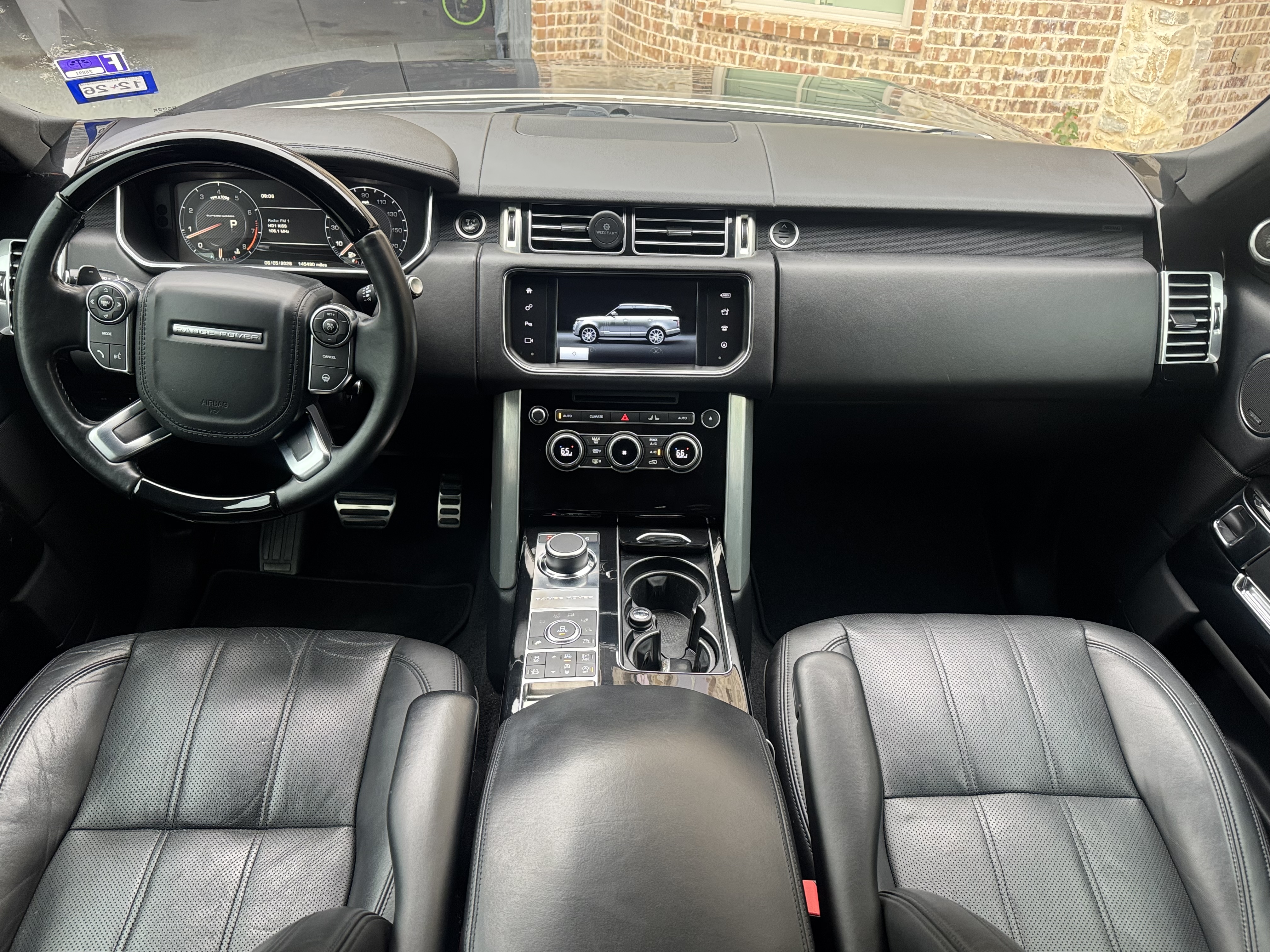 Used 2016 Land Rover Range Rover Supercharged AWD/4WD image 8