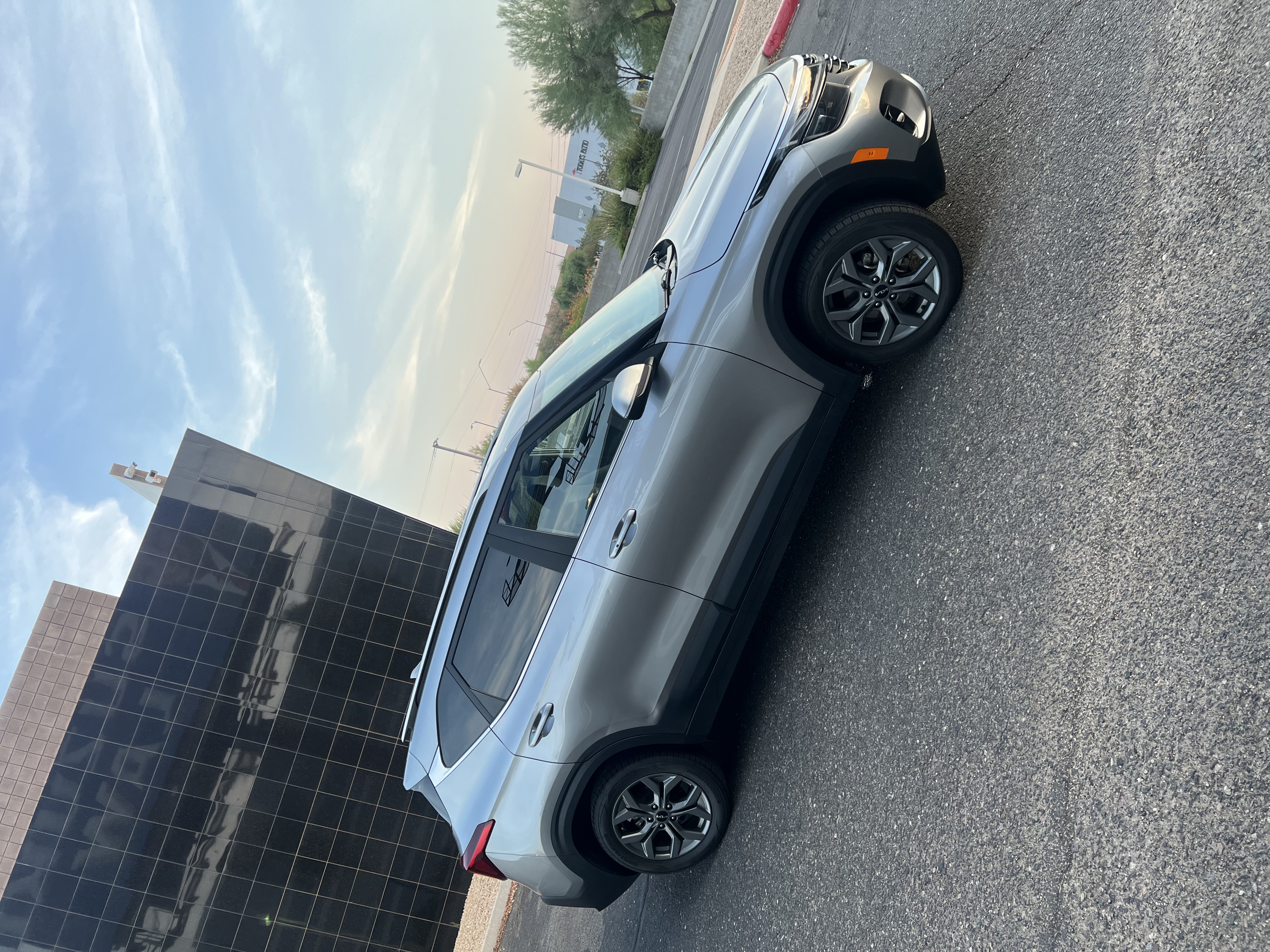 Used 2024 Kia Seltos S FWD image 5