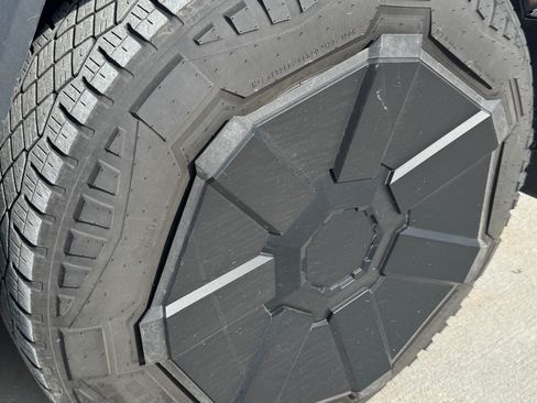 Used 2024 Tesla Cybertruck Cyberbeast image 20