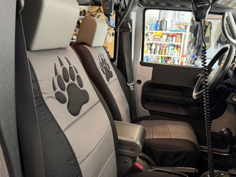 Used 2007 Jeep Wrangler Unlimited Rubicon w/ PWR Convenience Group image 11