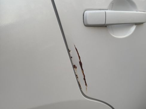 Used 2010 Nissan Sentra 2.0 SR image 9