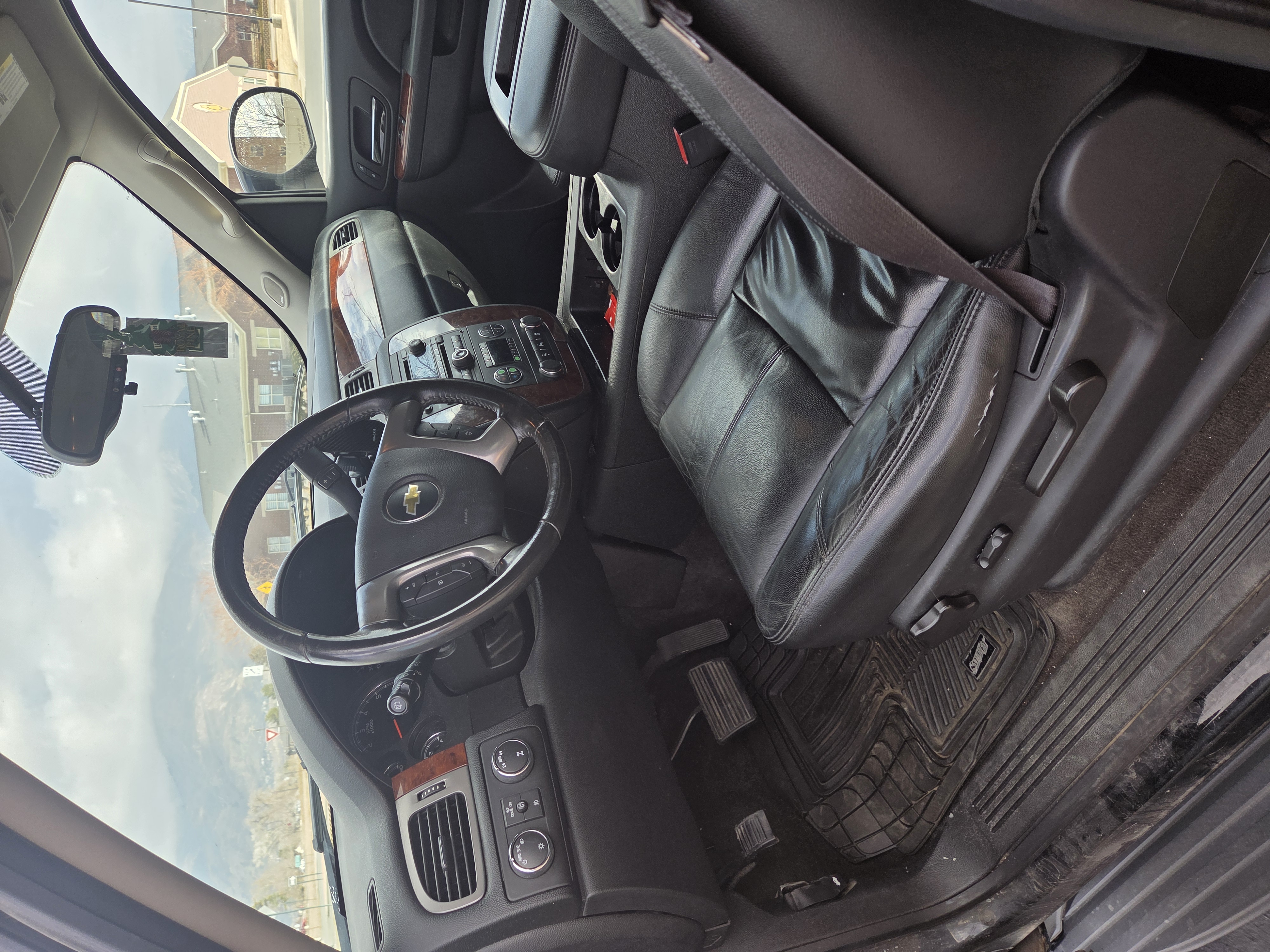 Used 2013 Chevrolet Tahoe LT AWD/4WD image 6