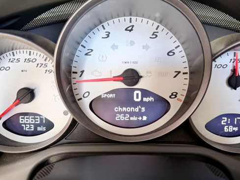 Used 2010 Porsche Boxster S image 31