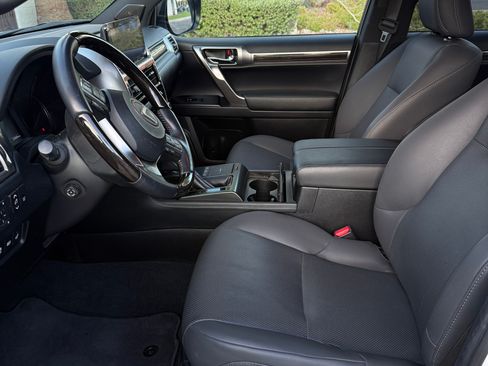 Used 2023 Lexus GX 460 Premium w/ Premium Plus Package AWD/4WD image 8