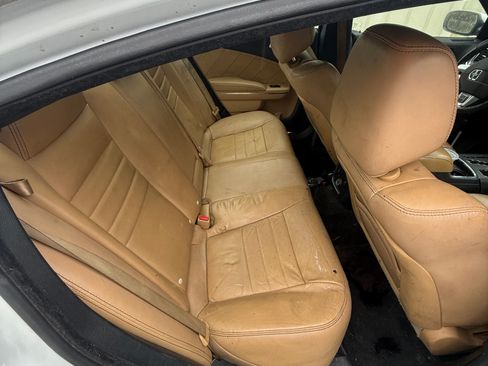 Used 2012 Dodge Charger R/T image 4