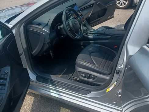Used 2021 Toyota Avalon XSE w/ Carpet Mat Package (TMS) FWD image 6