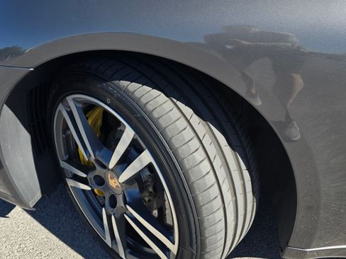 Used 2014 Porsche Panamera Turbo S Executive image 31