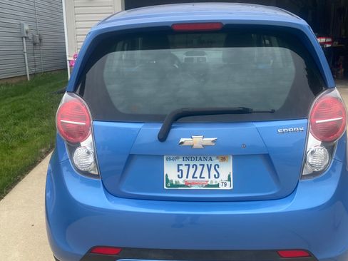 Used 2015 Chevrolet Spark LT FWD image 7