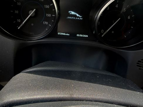 Used 2019 Jaguar F-PACE Prestige AWD/4WD image 5