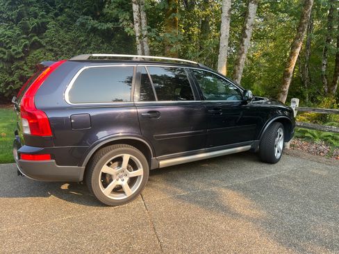 Used 2011 Volvo XC90 3.2 R-Design AWD/4WD image 1
