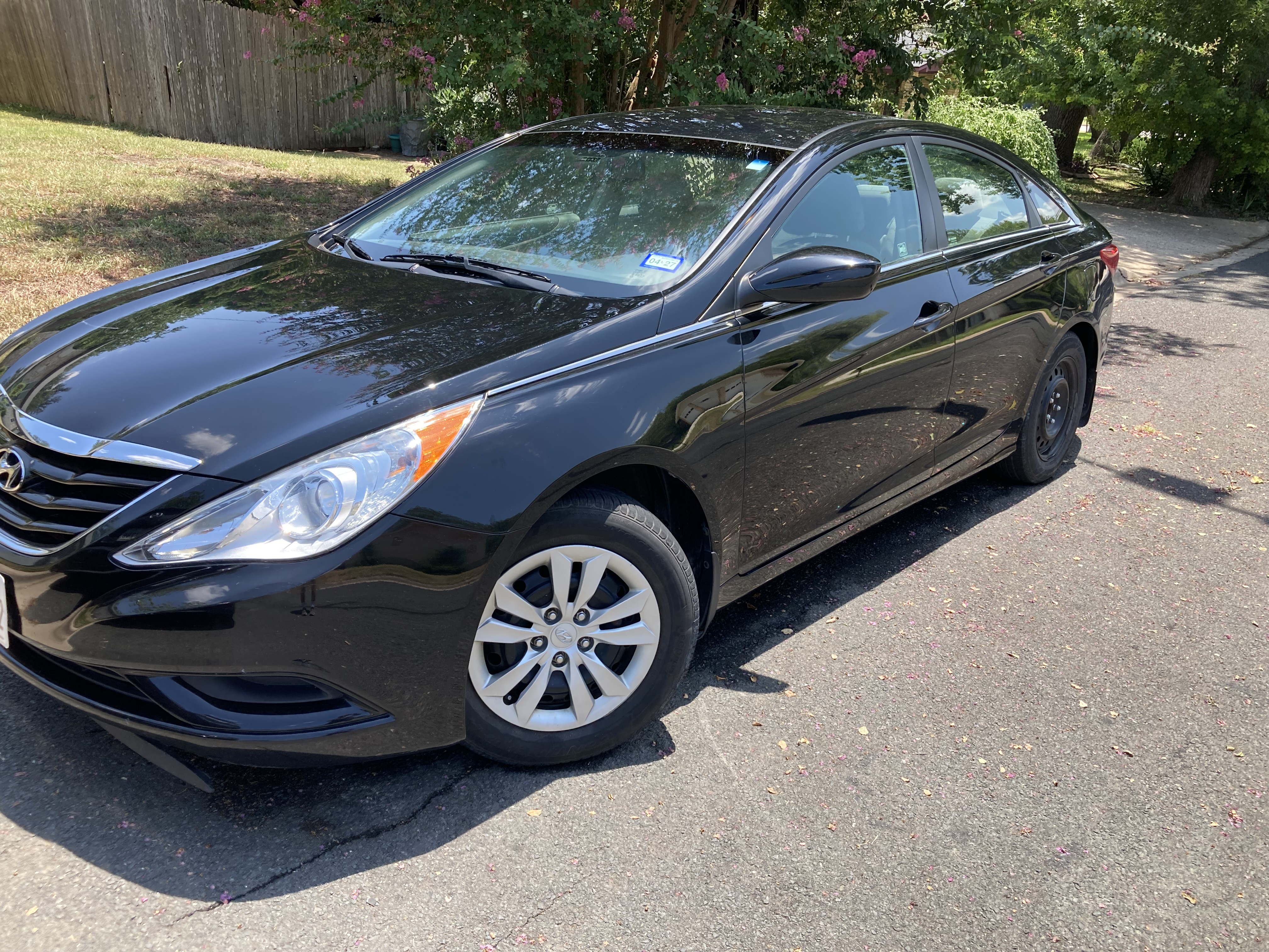 Used 2012 Hyundai Sonata GLS FWD image 1