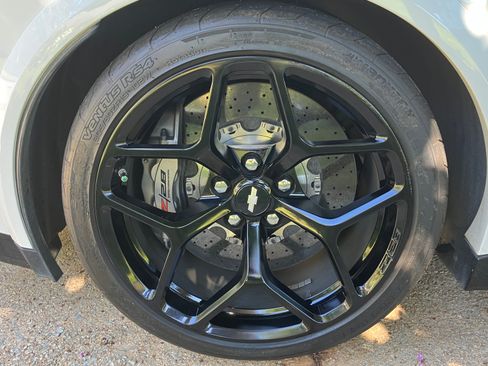 Used 2014 Chevrolet Camaro Z/28 image 16