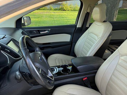 Used 2015 Ford Edge SEL w/ Equipment Group 201A FWD image 4