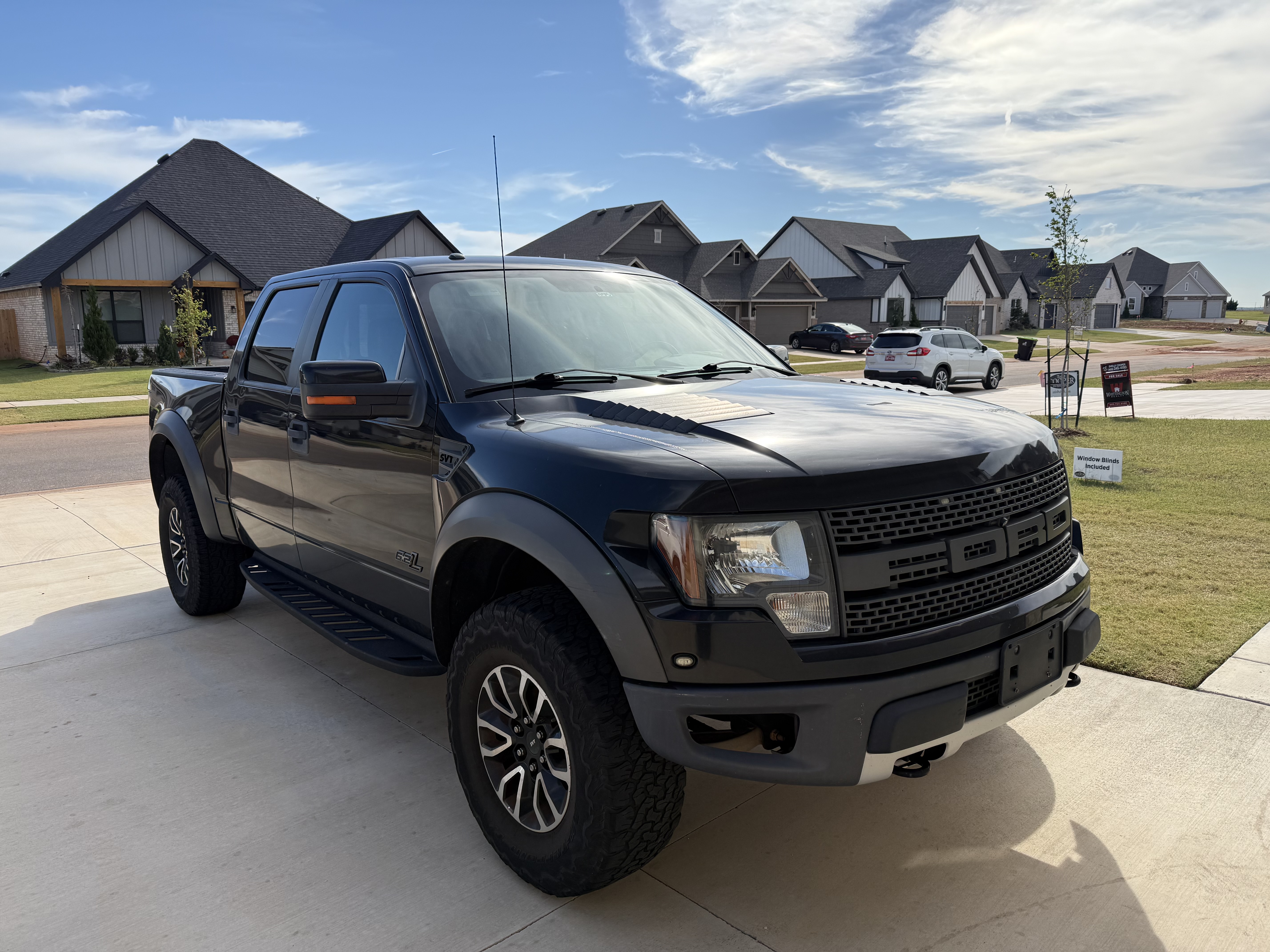 Used 2012 Ford F150 Raptor w/ Raptor Luxury Pkg AWD/4WD image 6