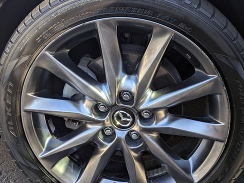 Used 2018 MAZDA MAZDA3 Grand Touring image 21