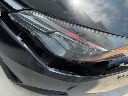 Used 2019 Toyota Corolla LE FWD image 14