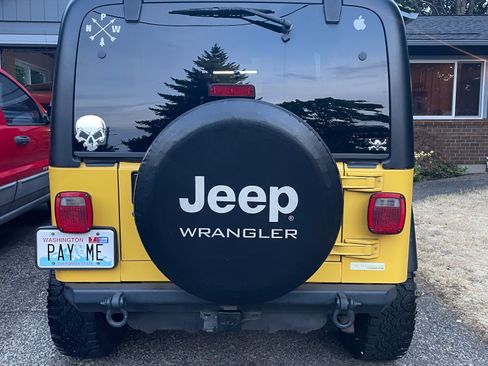 Used 2004 Jeep Wrangler 4WD w/ Dual Top Group image 6