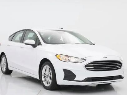 Used 2017 Ford Fusion SE