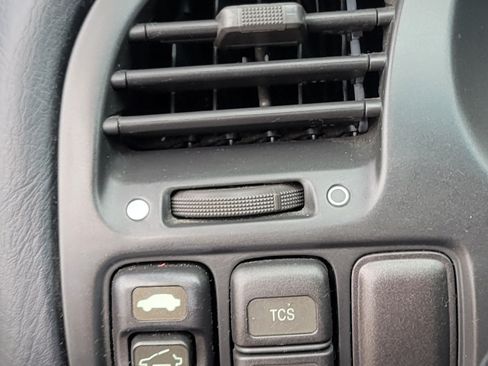 Used 2000 Acura TL 3.2 Sedan 4D image 8