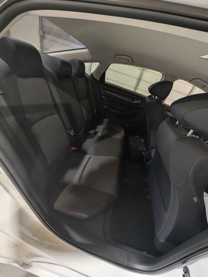 Used 2021 Honda Accord LX image 4