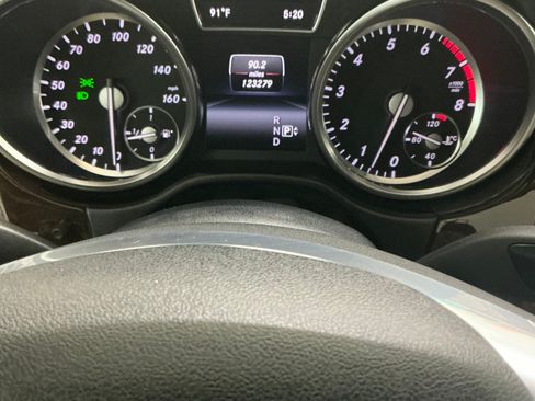 Used 2014 Mercedes-Benz GL 450 4MATIC image 8