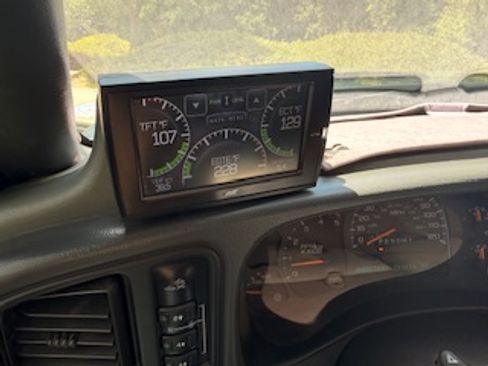 Used 2006 Chevrolet Silverado 3500 LT w/ Heavy-Duty Power Package image 18