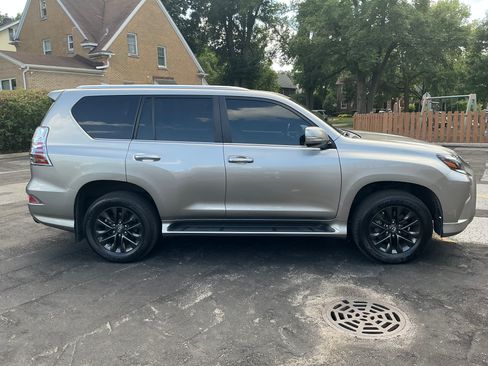 Used 2022 Lexus GX 460 Premium AWD/4WD image 13