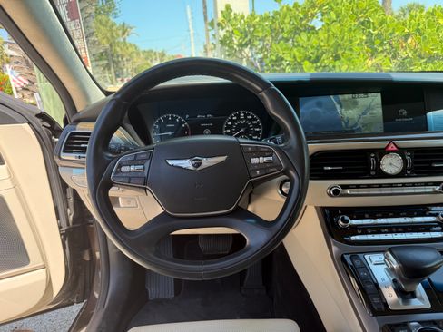 Used 2017 Genesis G90 5.0 Ultimate image 18