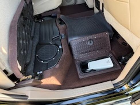 Used 2013 RAM 1500 Laramie RWD image 22