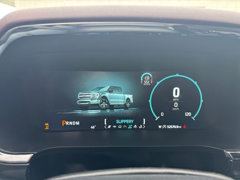 Used 2021 Ford F150 Lariat image 26