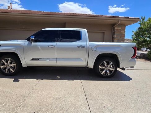 Used 2022 Toyota Tundra Capstone AWD/4WD image 4