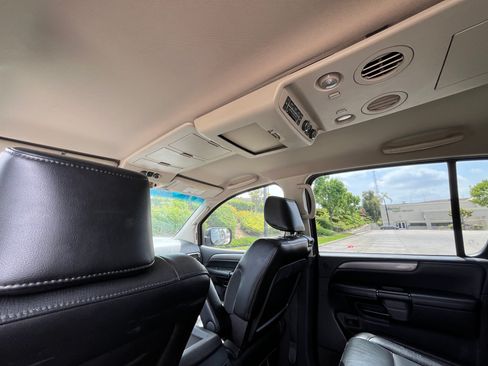 Used 2008 Nissan Armada SE w/ Premium Pkg RWD image 14