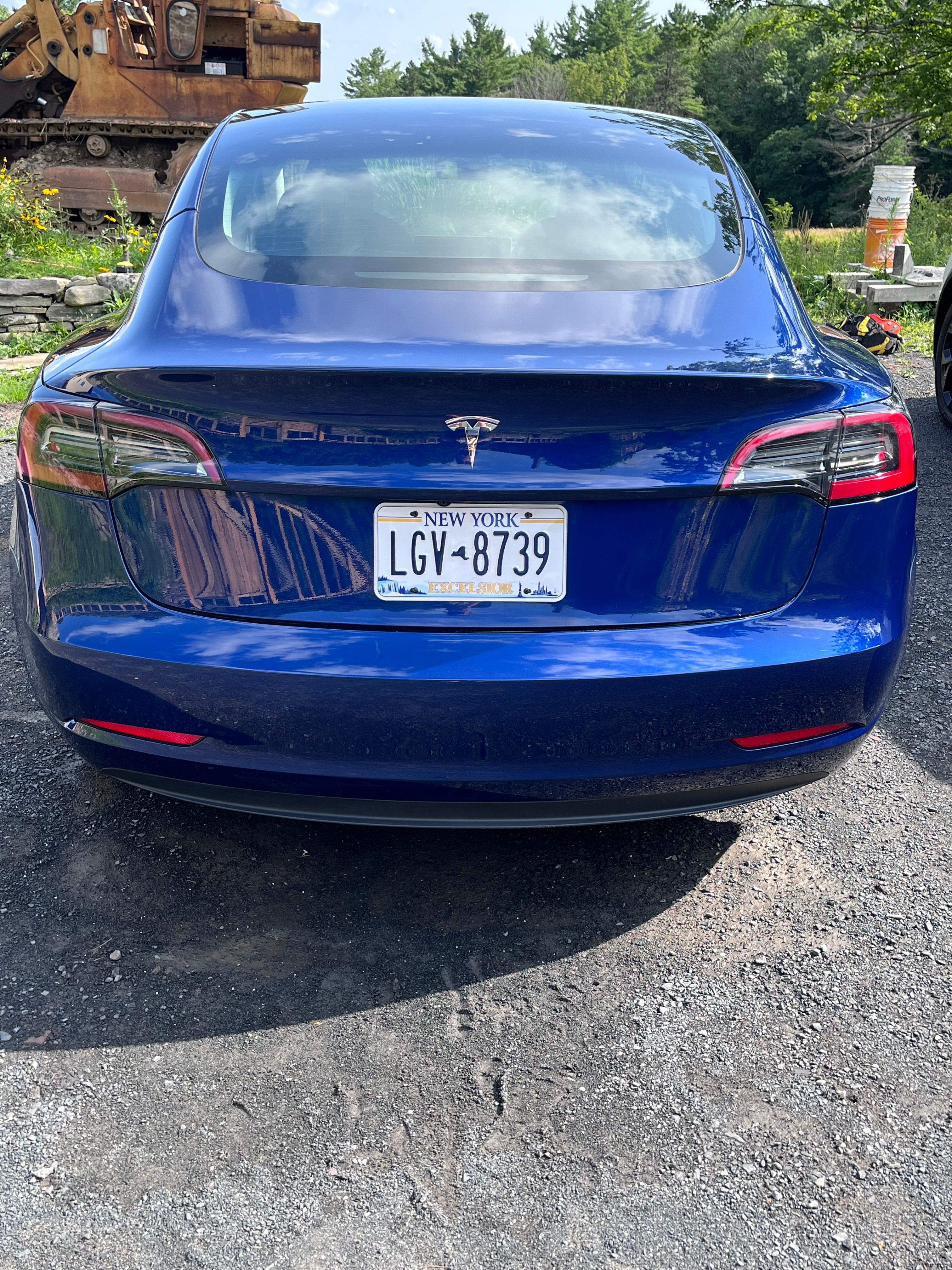 Used 2023 Tesla Model 3 Standard Range RWD image 5