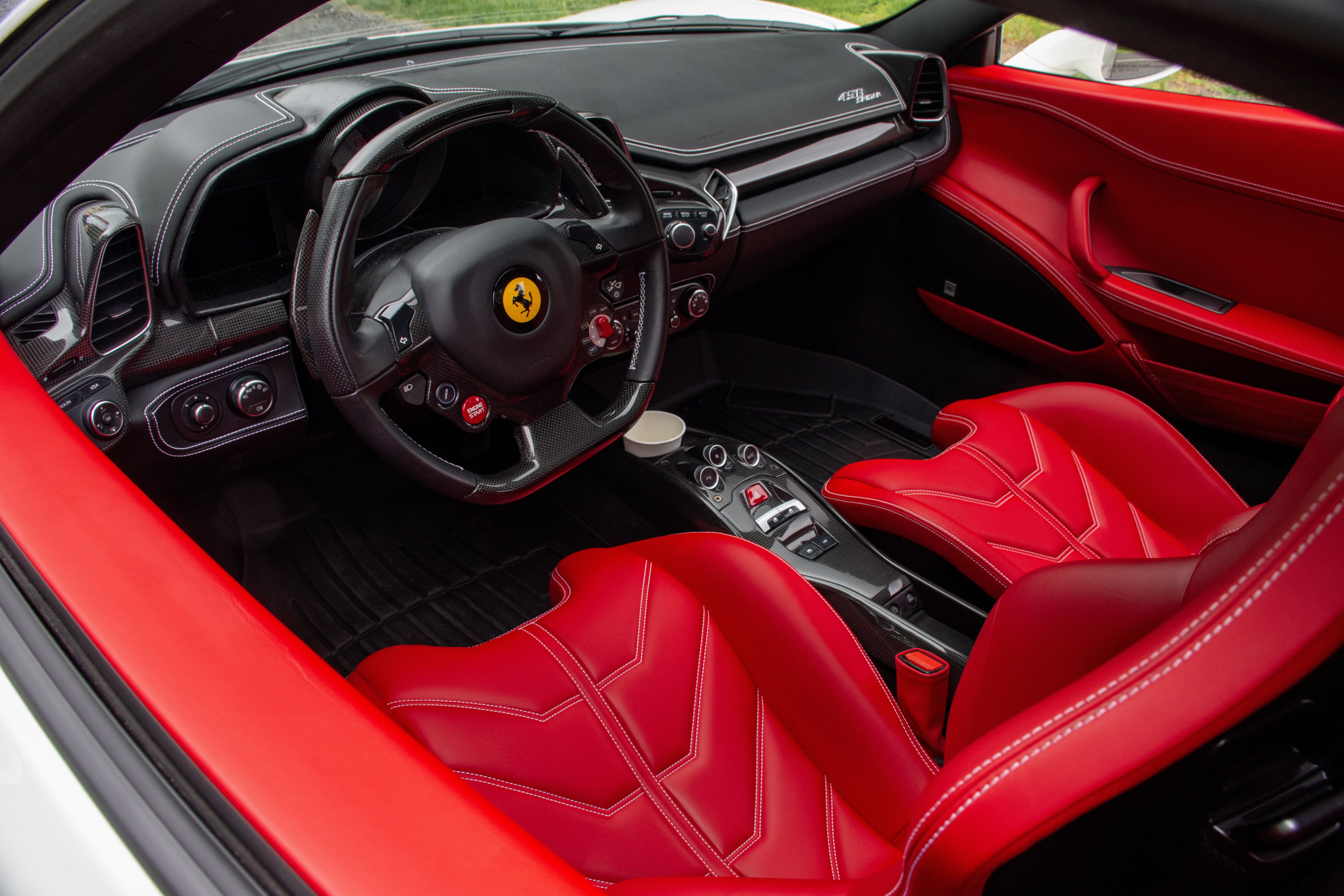 Used 2015 Ferrari 458 Spider RWD image 6