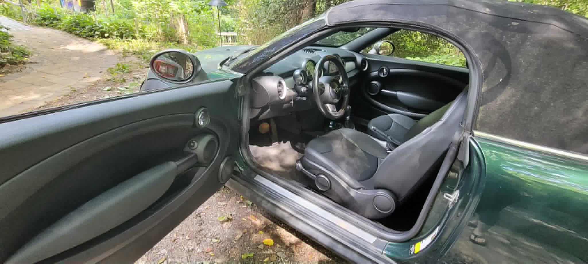 Used 2013 MINI Cooper Roadster FWD image 5
