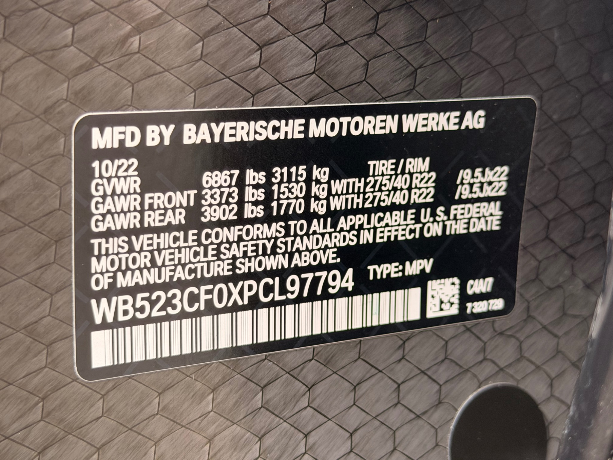 Used 2023 BMW iX xDrive50 w/ Sport Package AWD/4WD image 31